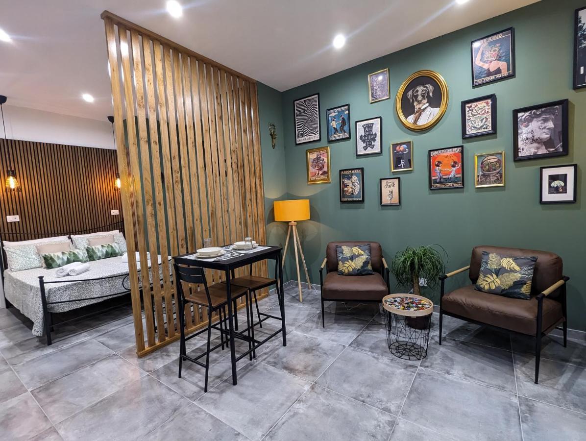 Amari Home Катания Екстериор снимка